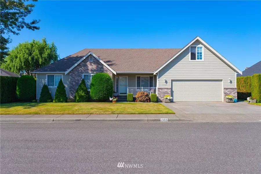 1303 Woodfield DR, Lynden, WA 98264