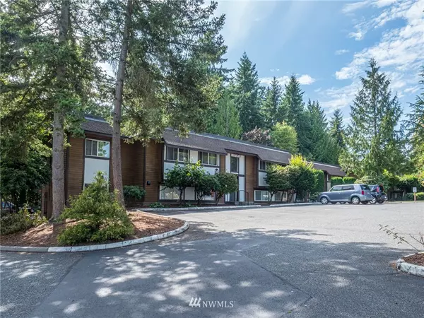 7205 224th ST SW #M6, Edmonds, WA 98026