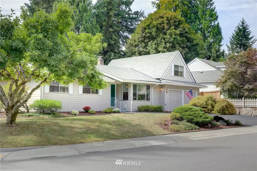 11659 NE 155th ST, Kirkland, WA 98034