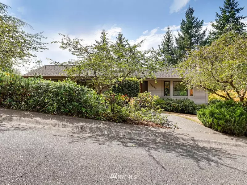 13233 SE 51st PL, Bellevue, WA 98006