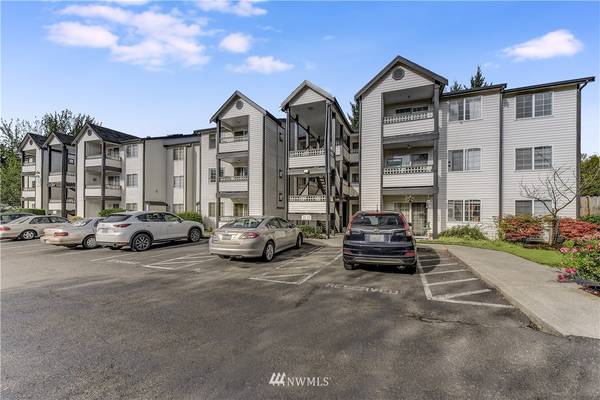 10824 SE 170th ST #A205, Renton, WA 98055