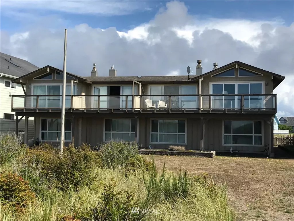 Ocean Shores, WA 98569,1031 S Sand Dune AVE SW #C