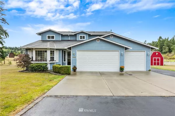 1885 Bonaparte LN, Oak Harbor, WA 98277