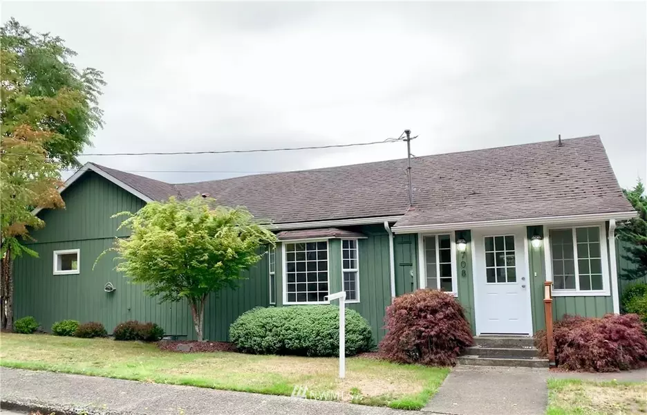 708 Franklin, Cosmopolis, WA 98537