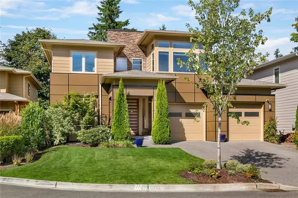 Kirkland, WA 98033,12118 NE 106th PL