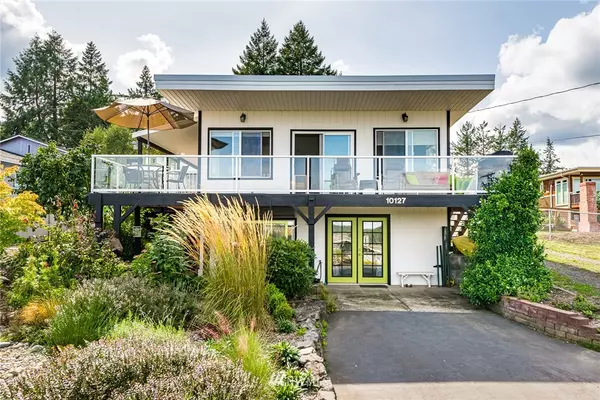 10127 Windward DR NW, Olympia, WA 98502