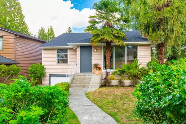 7538 32nd AVE NE, Seattle, WA 98115