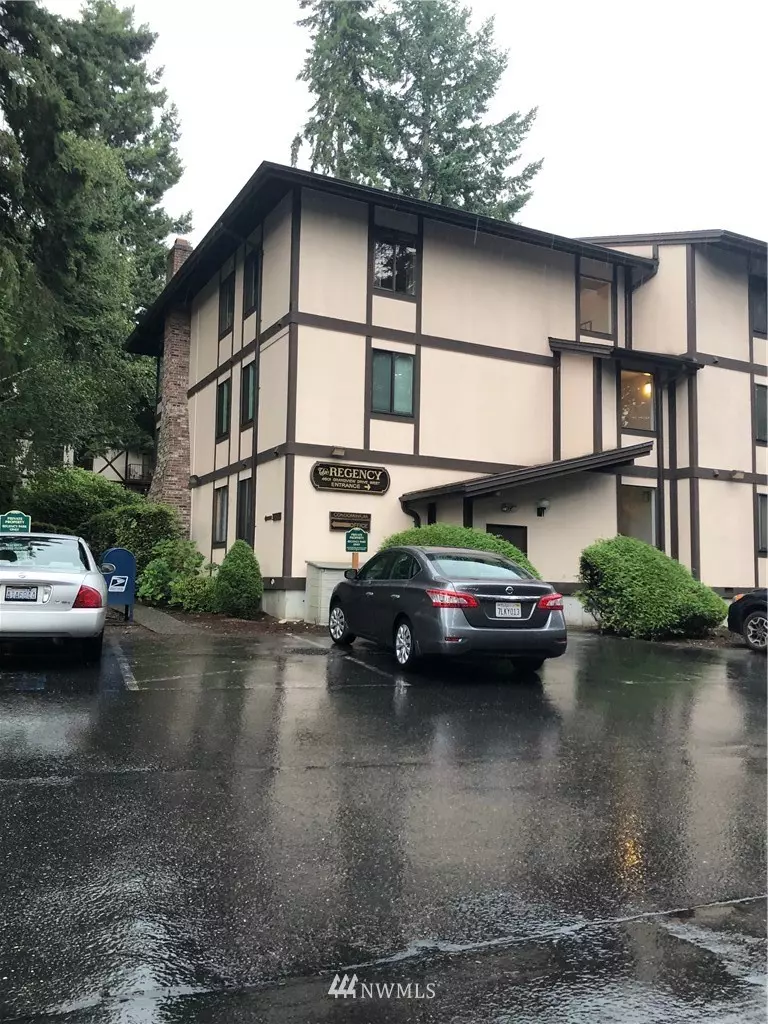 University Place, WA 98466,4601 Grandview DR W #R310