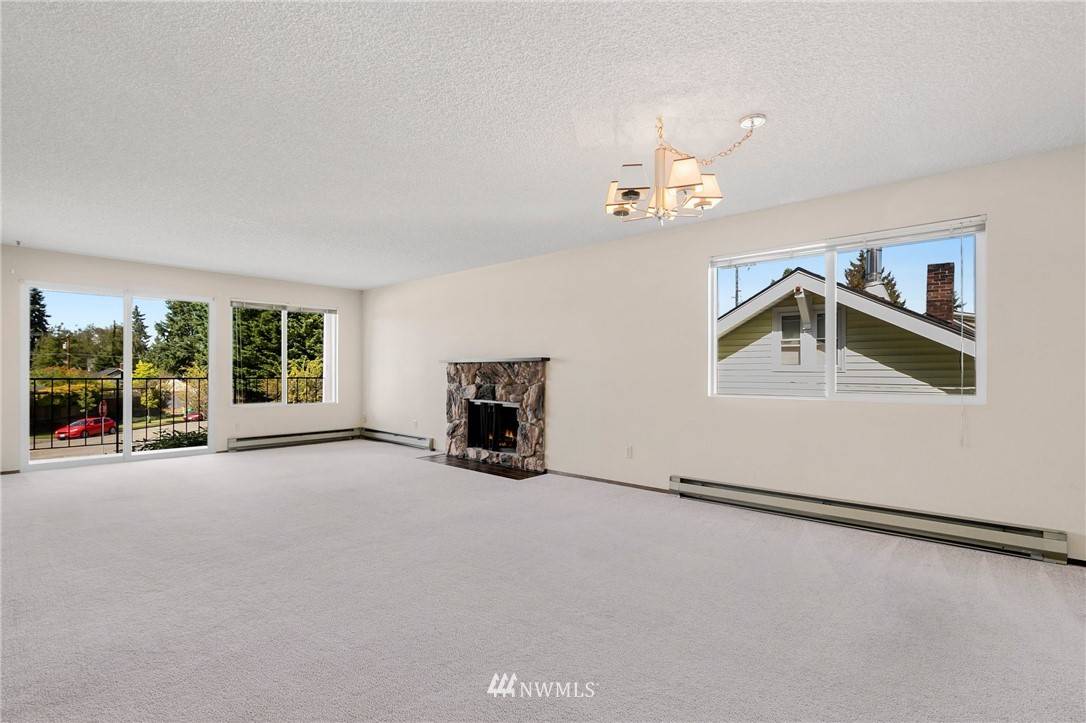 8000 28th AVE NW #320, Seattle, WA 98117