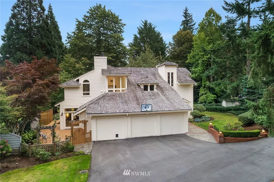 Redmond, WA 98052,16610 NE 44th WAY