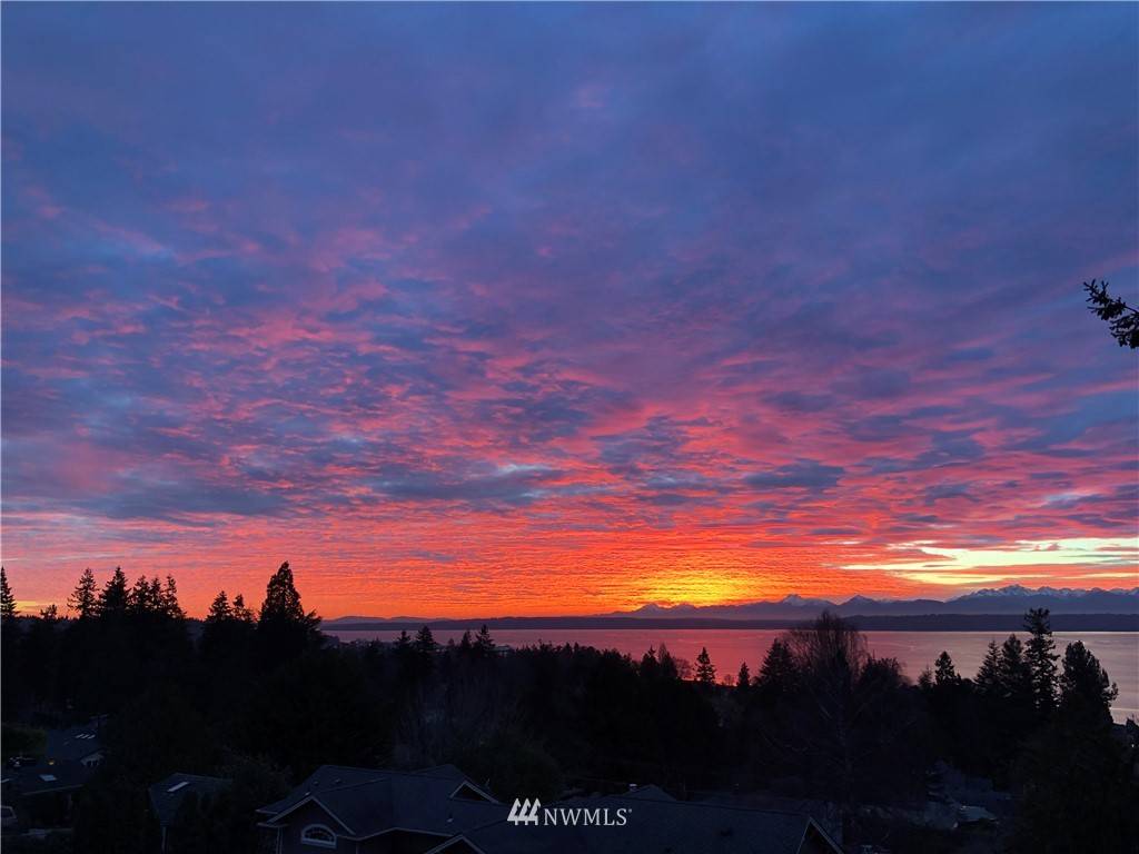 9500 190th PL SW, Edmonds, WA 98020