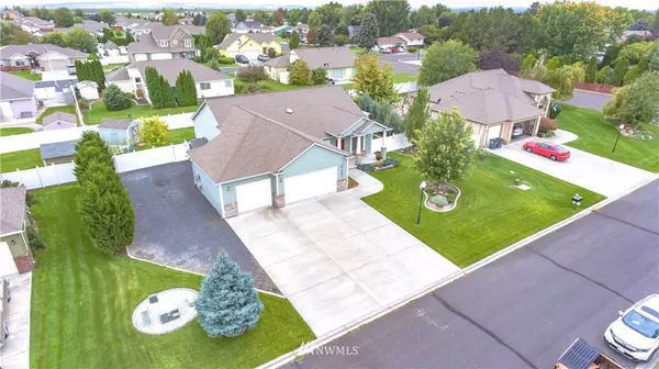 Moses Lake, WA 98837,9243 Albert WAY SE