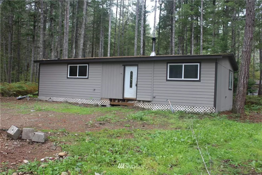 141 N Rainbow WAY W, Hoodsport, WA 98548