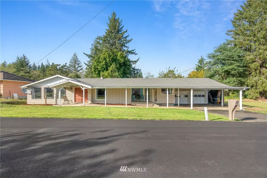 523 Ostman RD, Raymond, WA 98577