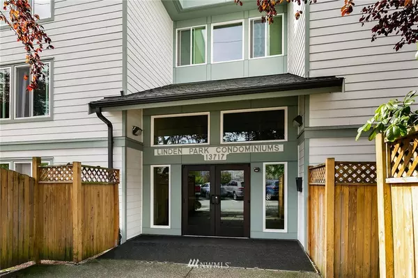 13717 Linden AVE N #225, Seattle, WA 98133