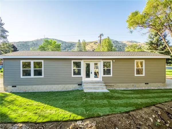 2345 Albin DR, Entiat, WA 98822