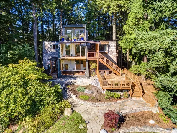 Ferndale, WA 98248,5852 Storr RD