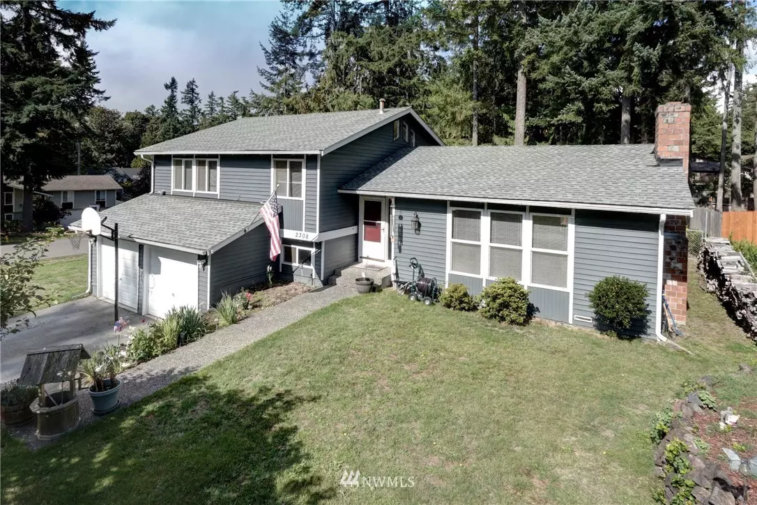 Bremerton, WA 98311,2308 NE Eton LN