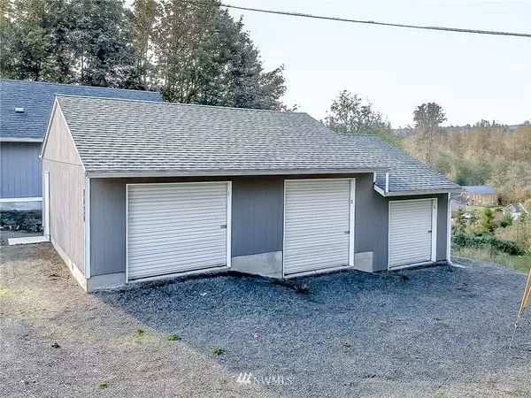 Granite Falls, WA 98252,8424 Robe Menzel RD