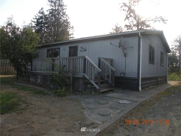 25207 Z PL, Ocean Park, WA 98640