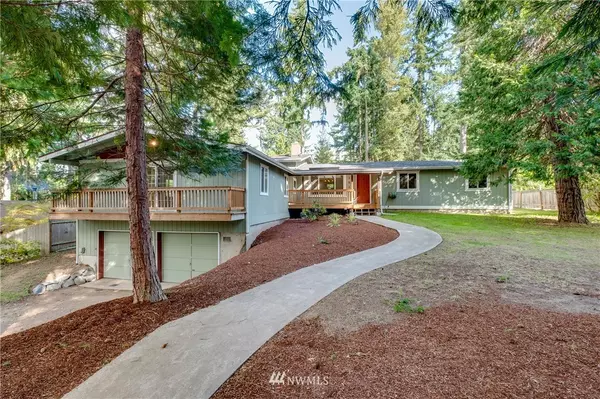 1818 NW Forest Creek DR, Silverdale, WA 98383