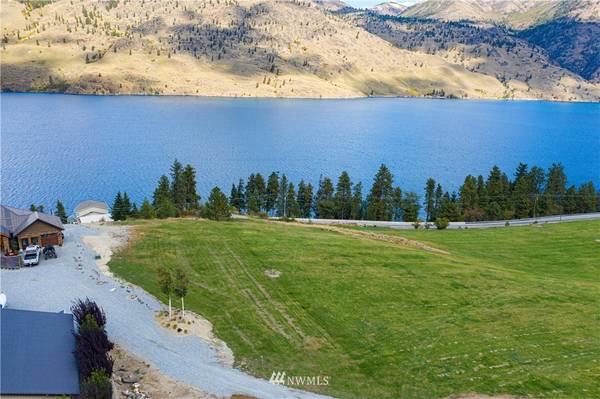 20063 S Lakeshore RD, Chelan, WA 98816