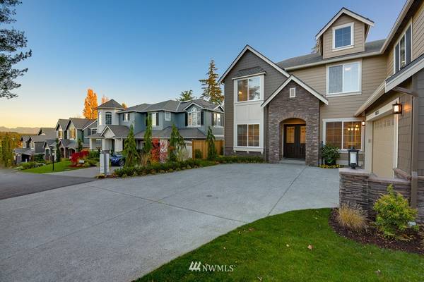 17233 NE 15th ST, Bellevue, WA 98008