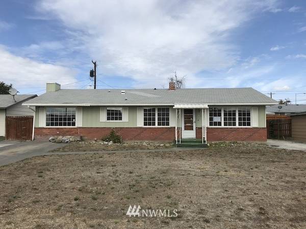 274 N Dale RD, Moses Lake, WA 98837