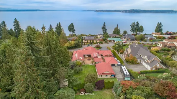 17107 Talbot RD, Edmonds, WA 98026