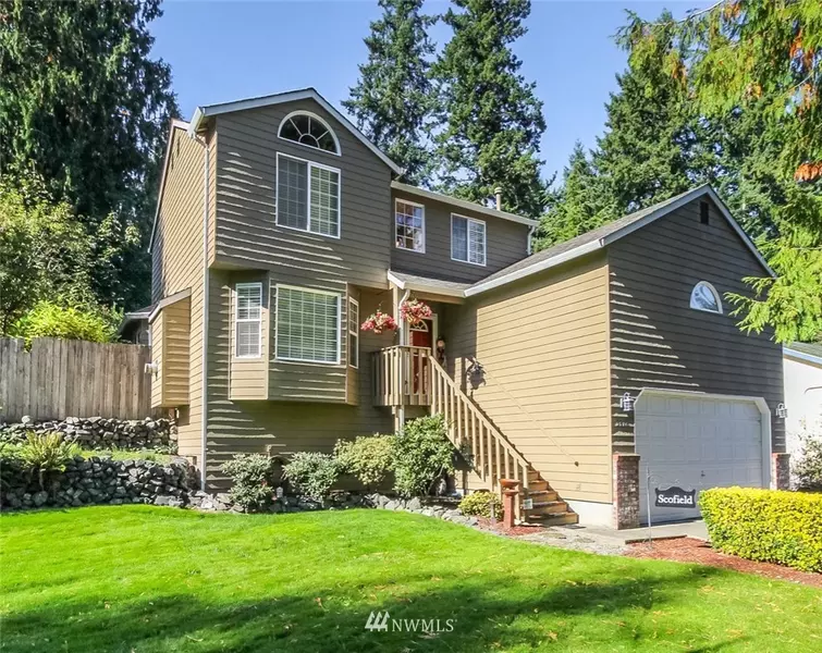 3418 W Tapps DR, Lake Tapps, WA 98391