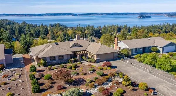 Camano Island, WA 98282,915 Karen Ann DR