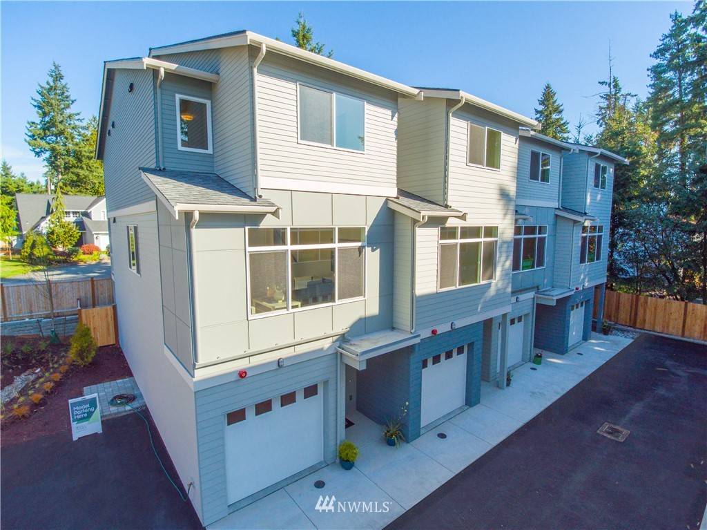 2328 N 185th ST #A, Shoreline, WA 98133