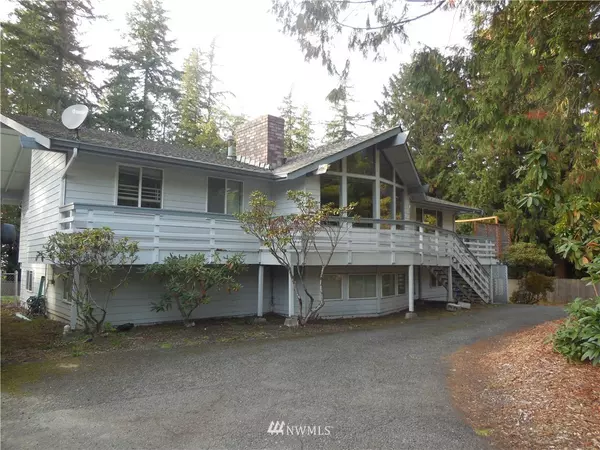 221 Sioux DR, Mount Vernon, WA 98273