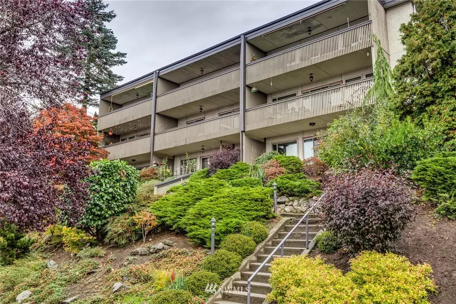 924 N Garden ST #202, Bellingham, WA 98225