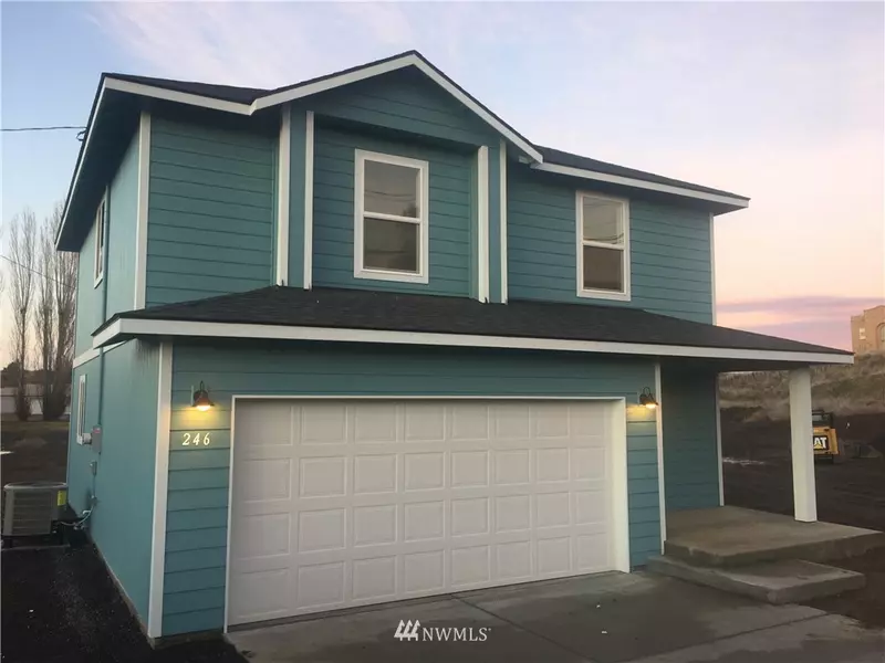 246 E Franklin ST, Connell, WA 99326