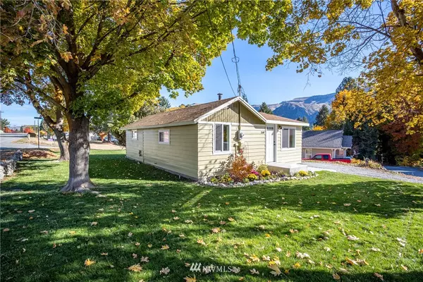 Entiat, WA 98822,2419 Entiat WAY