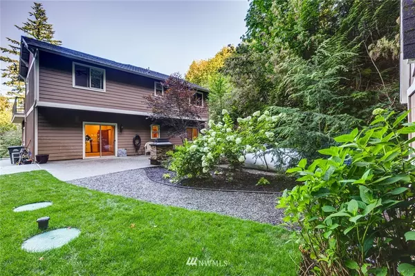 1765 Lake Louise RD, Bellingham, WA 98229