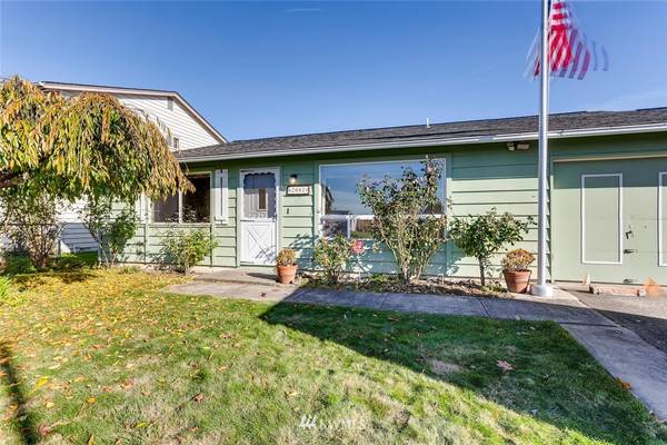 2002 Pike ST NE, Auburn, WA 98002