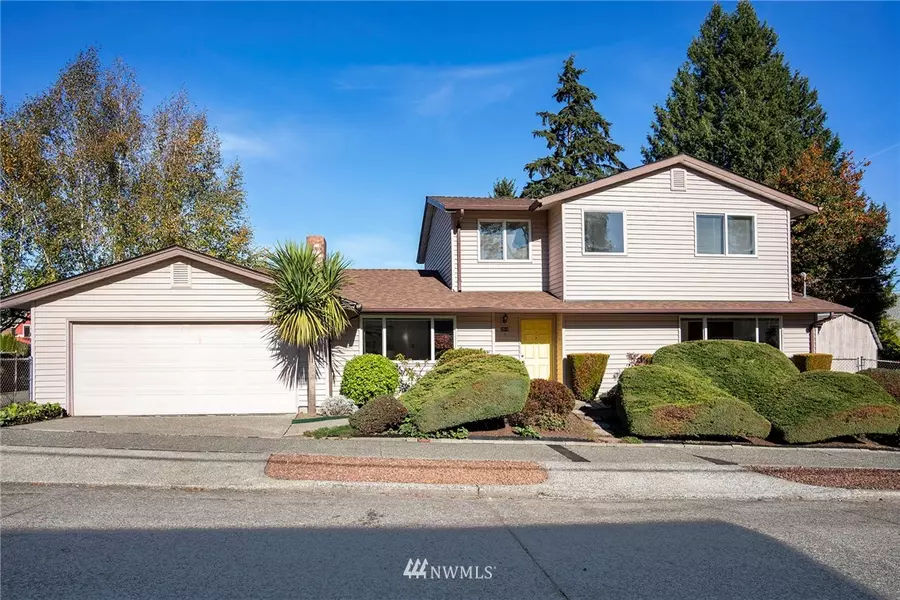 2918 W Jameson ST, Seattle, WA 98199