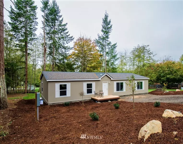 8214 175TH AVE SW, Longbranch, WA 98351