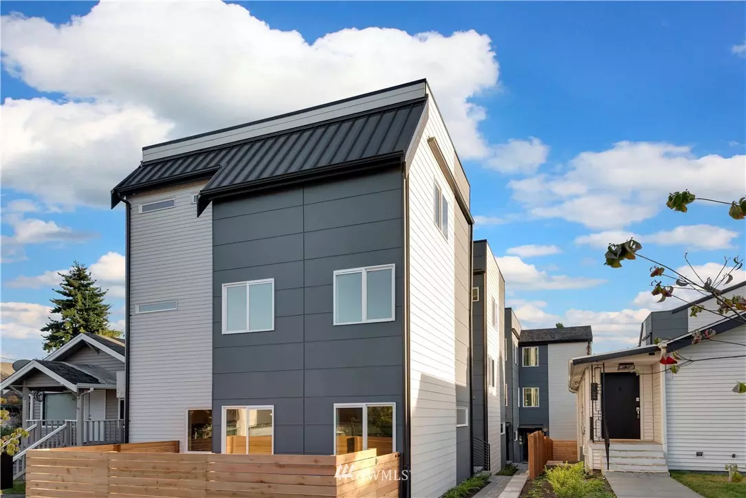 Seattle, WA 98133,917 N 103rd ST #B