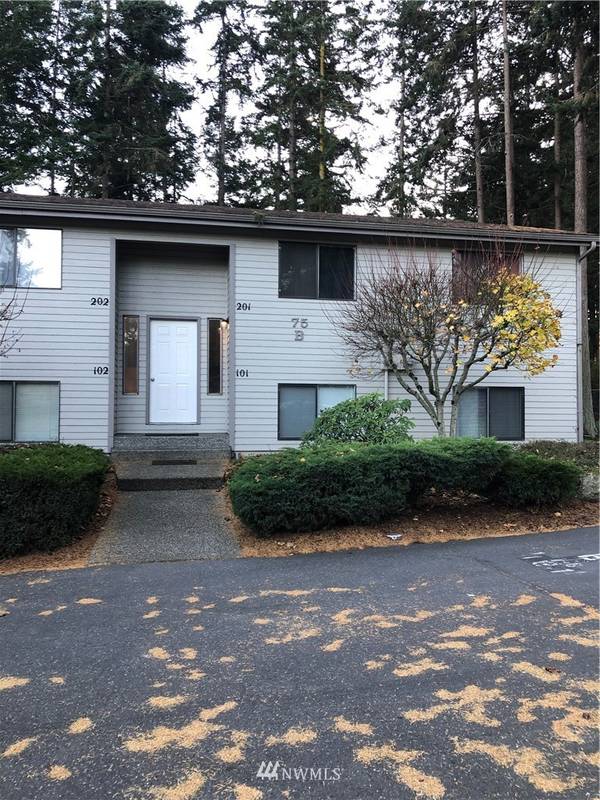 75 NW Columbia DR #B101, Oak Harbor, WA 98277