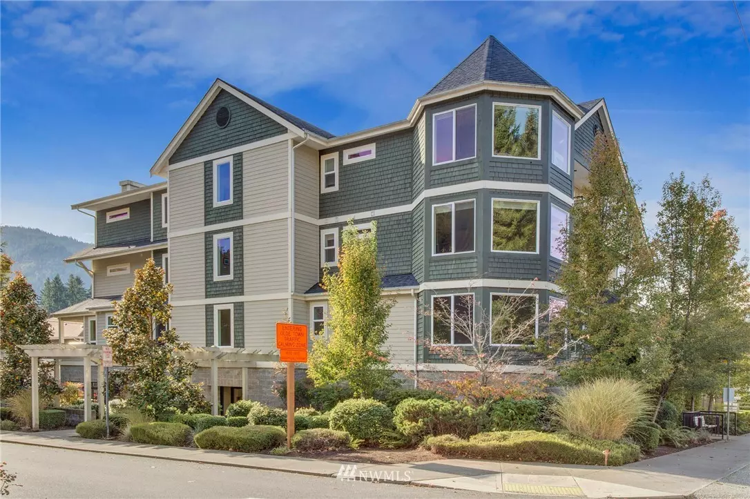 Issaquah, WA 98027,485 E Sunset WAY #1C