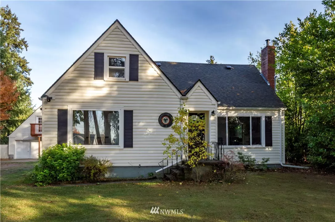 Tacoma, WA 98445,9131 E B ST