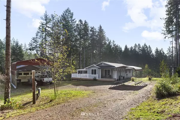 Port Orchard, WA 98367,7864 SW Conifer LN