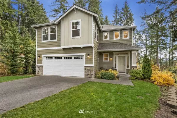 200 NE Angove PL, Belfair, WA 98528