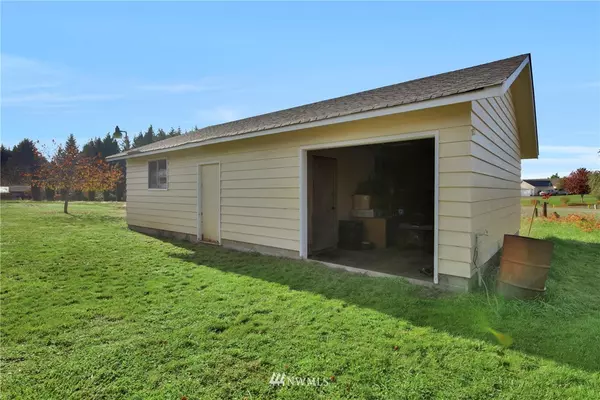 Chehalis, WA 98532,433 Curtis Hill RD