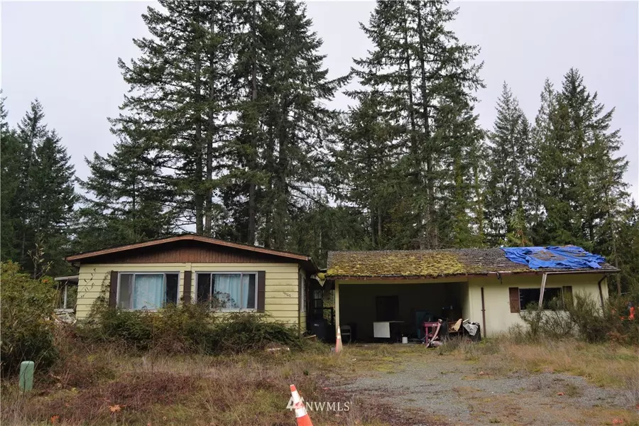 15100 Rosemary Loop RD SE, Olalla, WA 98359