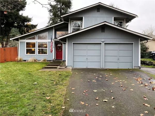 842 Deerbrush DR SE, Olympia, WA 98513