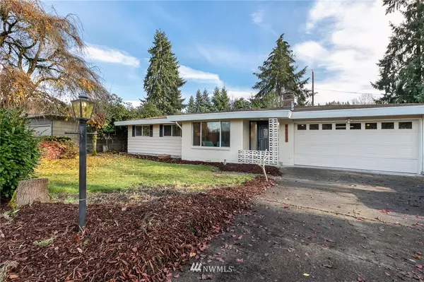 15012 133rd AVE SE, Renton, WA 98058